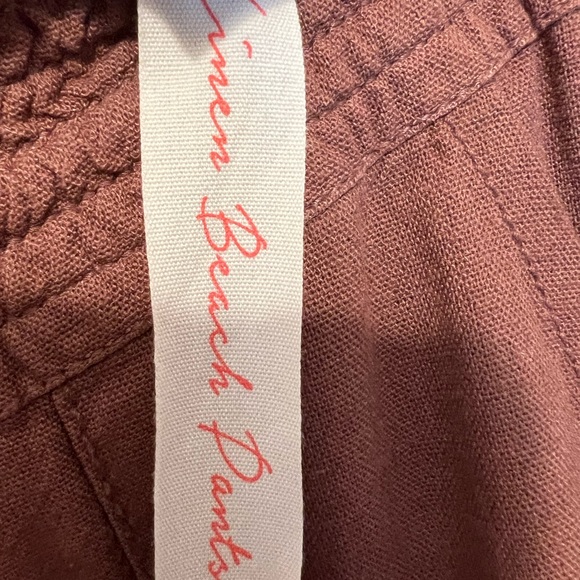 - NWT April Kiss linen beach pants - Picture 4 of 8